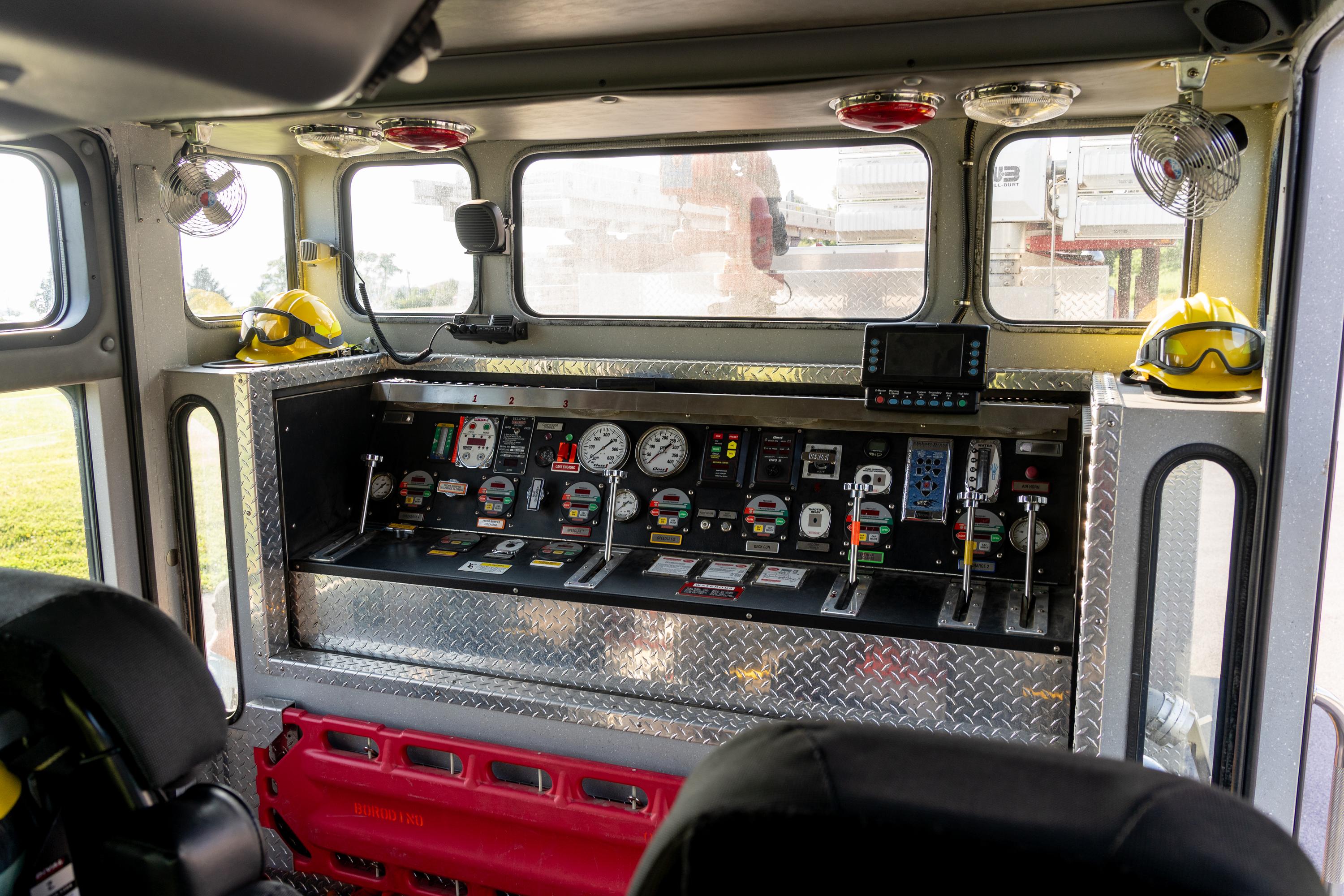 2010 Crimson Spartan Rescue Pumper - image 147