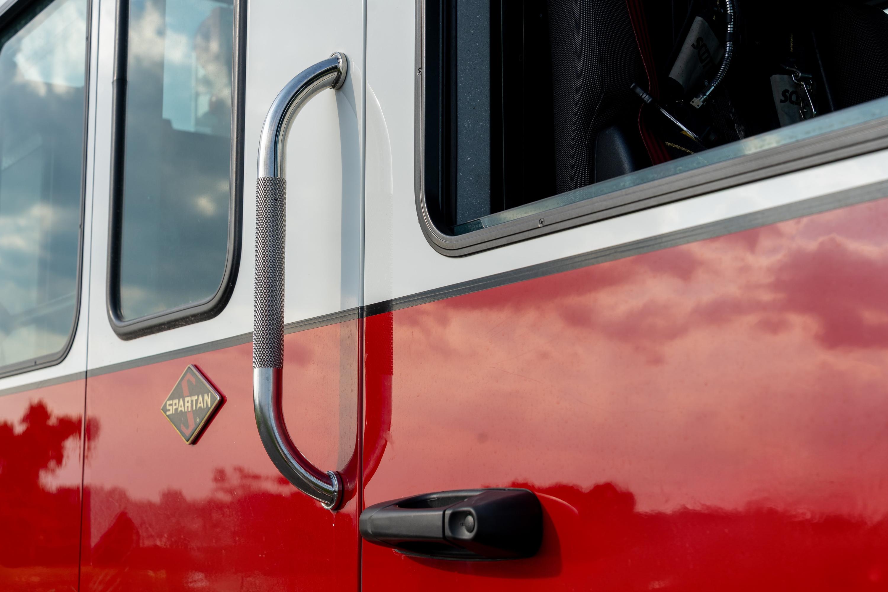 2010 Crimson Spartan Rescue Pumper - image 112