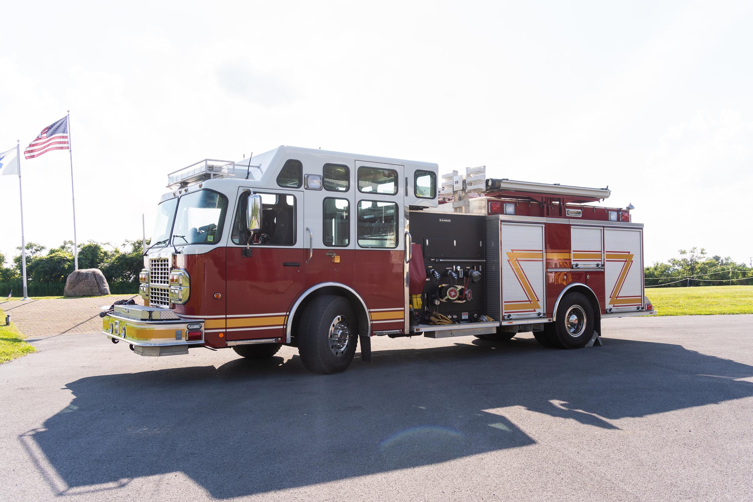 2010 Crimson Spartan Rescue Pumper - image 6
