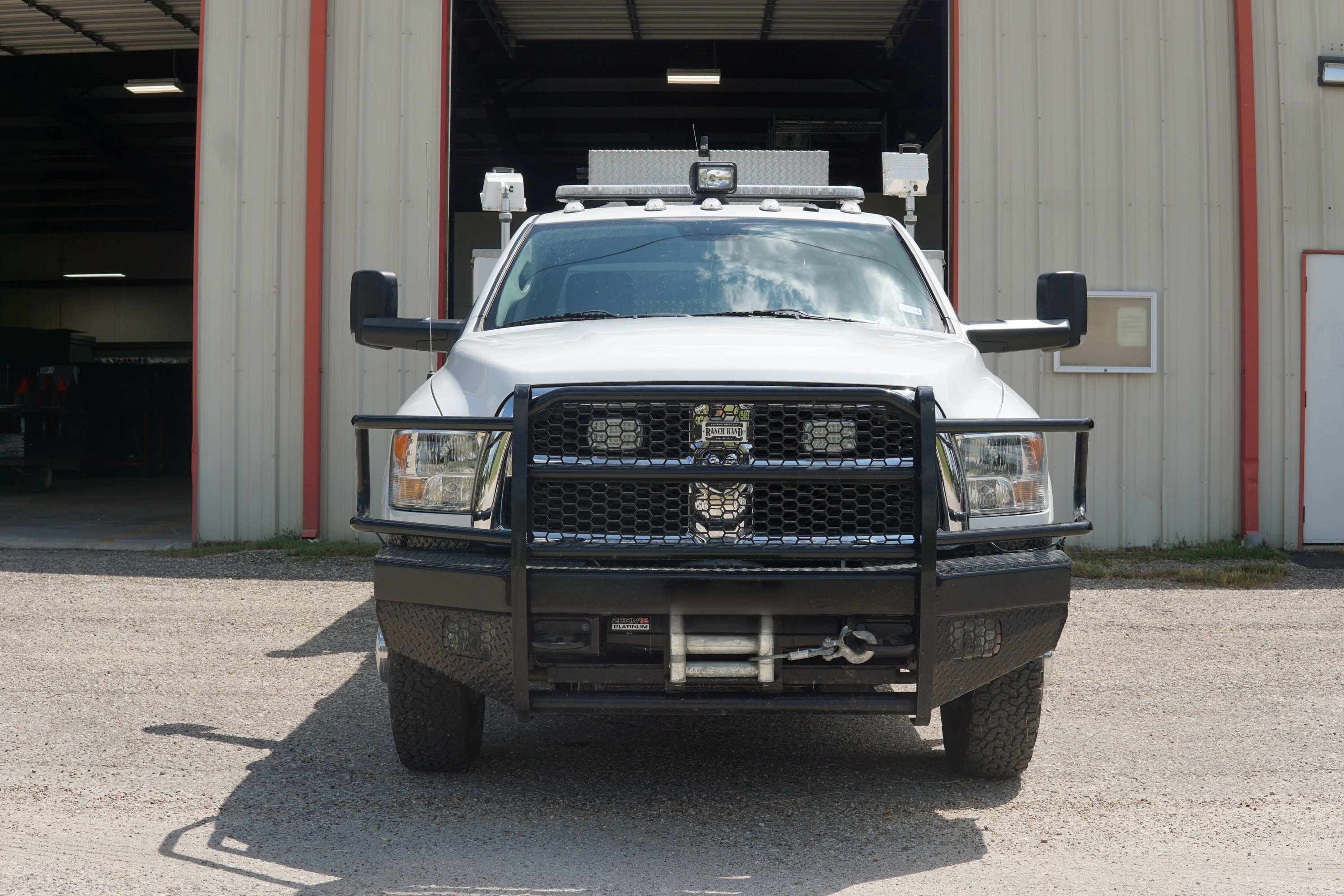 2016 Dodge 3500 4x4 Light Rescue - image 9