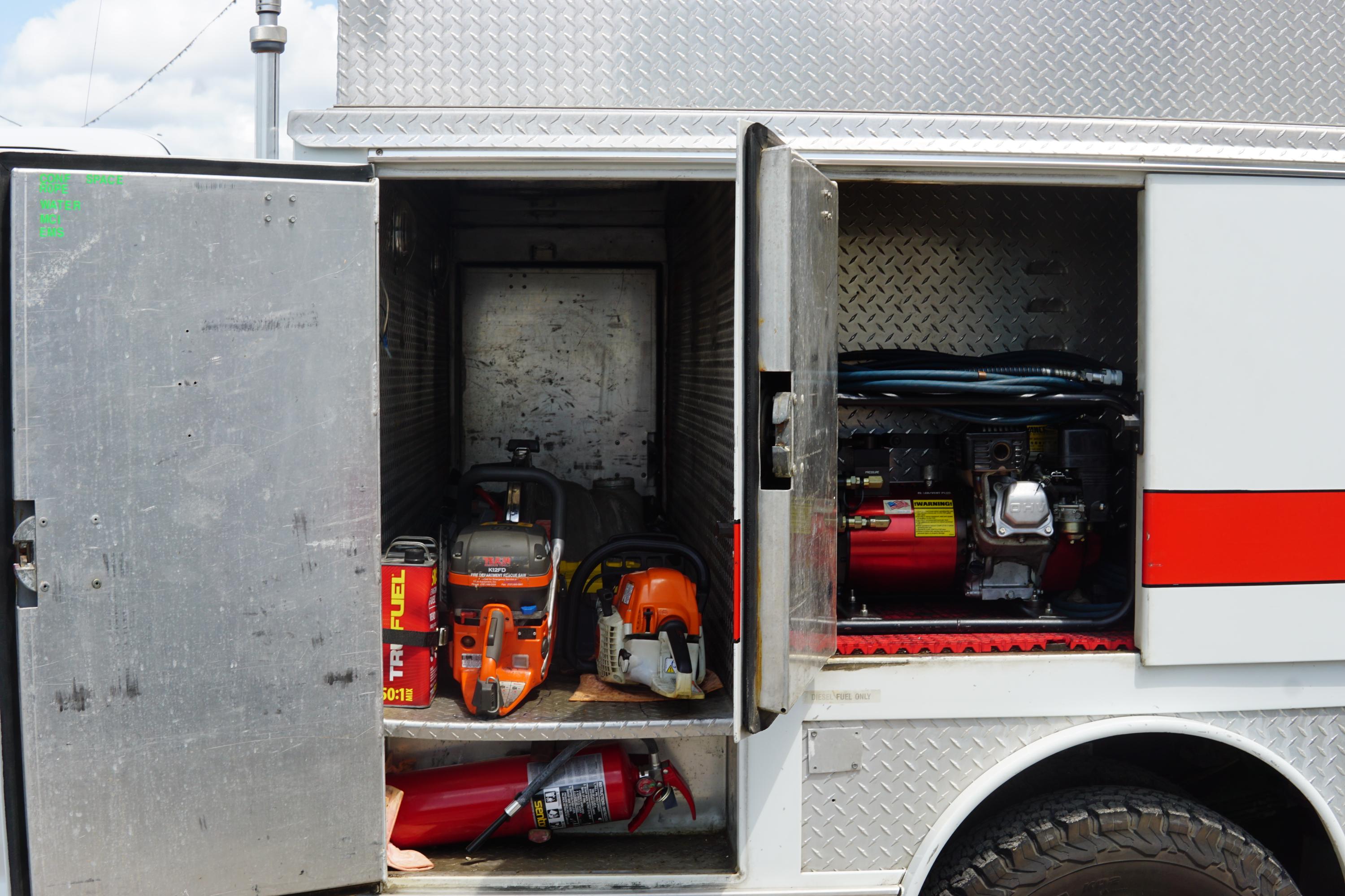 2016 Dodge 3500 4x4 Light Rescue - image 26