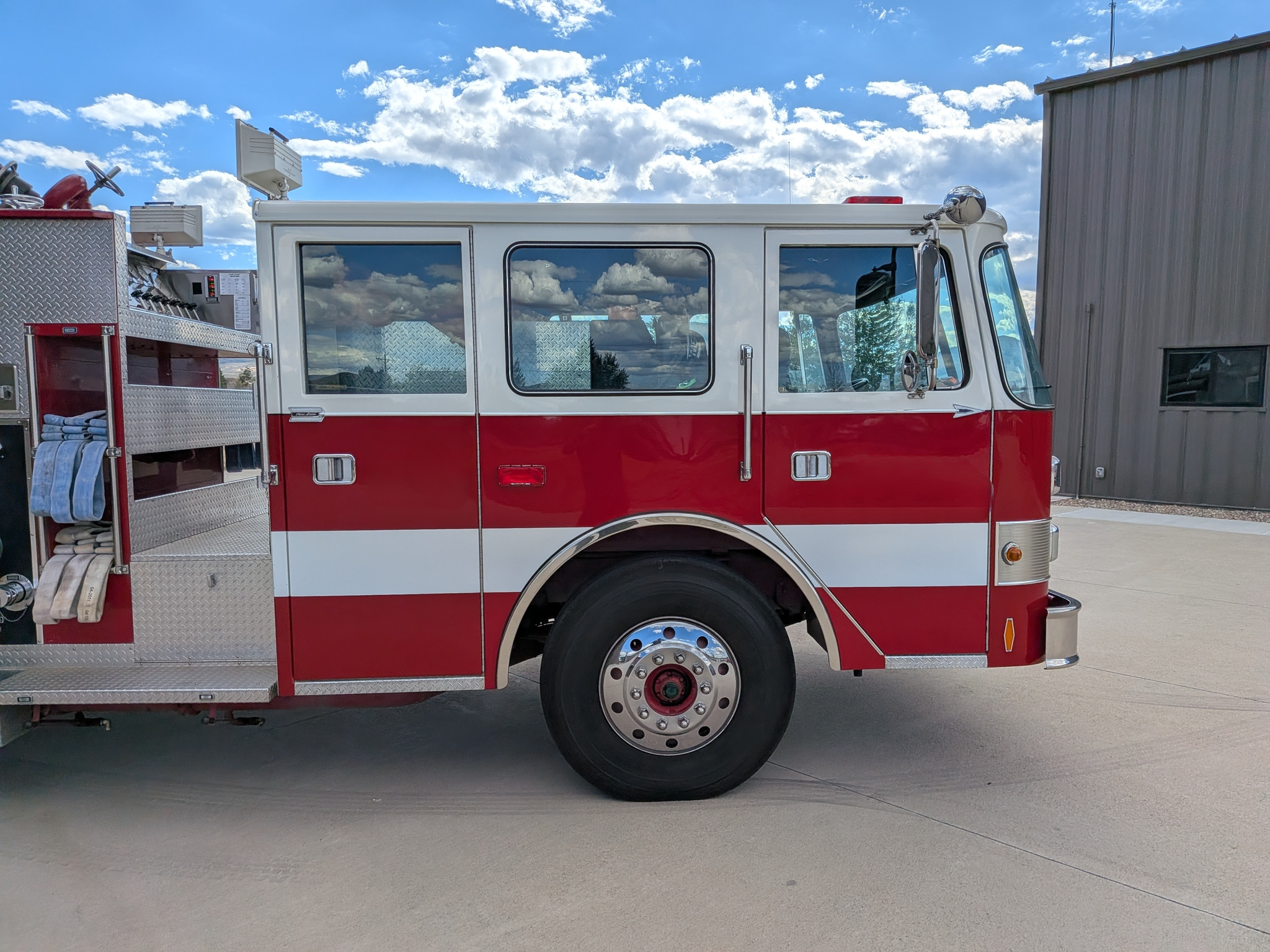 1990 Pierce Pumper - image 2