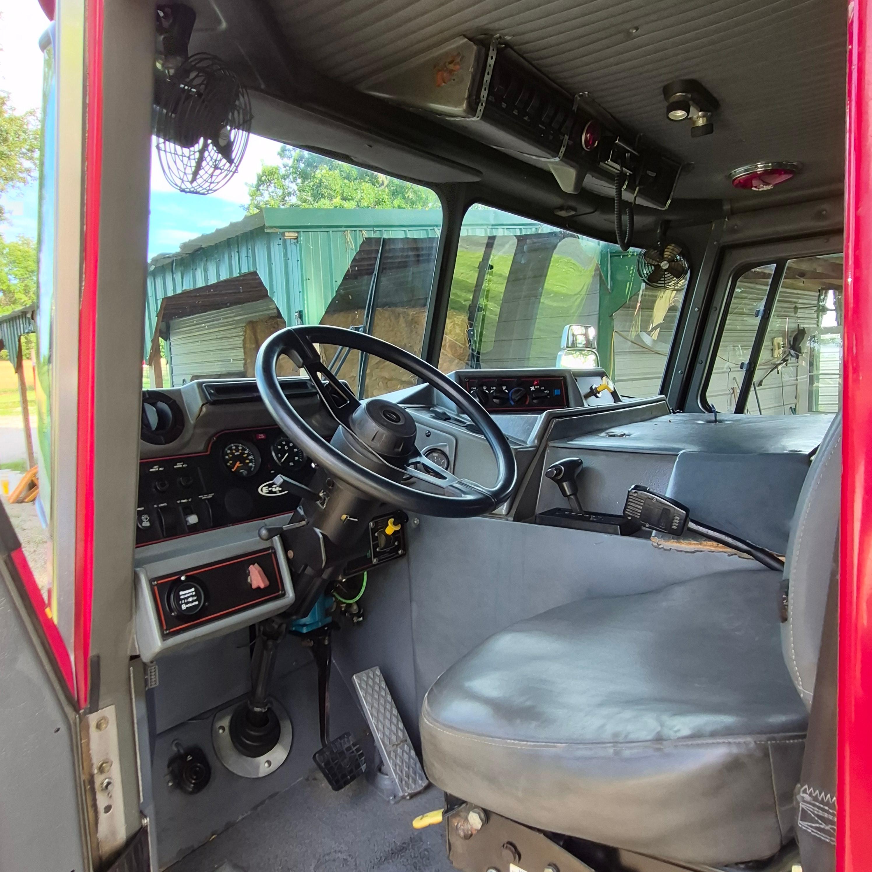 1996 E-One Cyclone Pumper - image 12