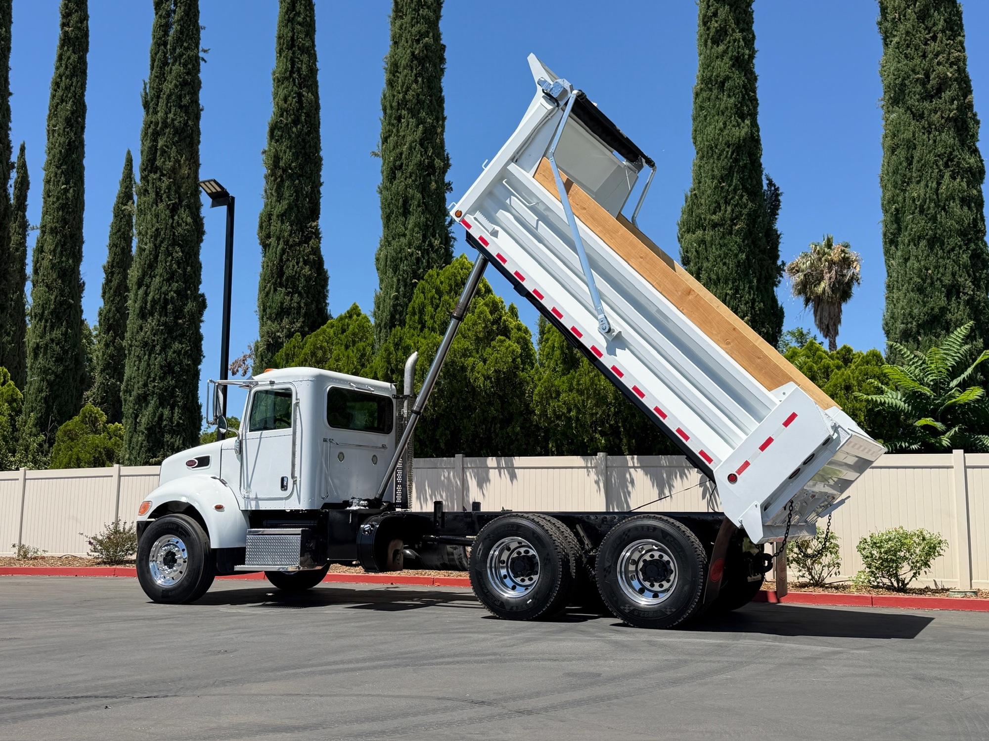 2019 Peterbilt 337 Dump Truck - image 3