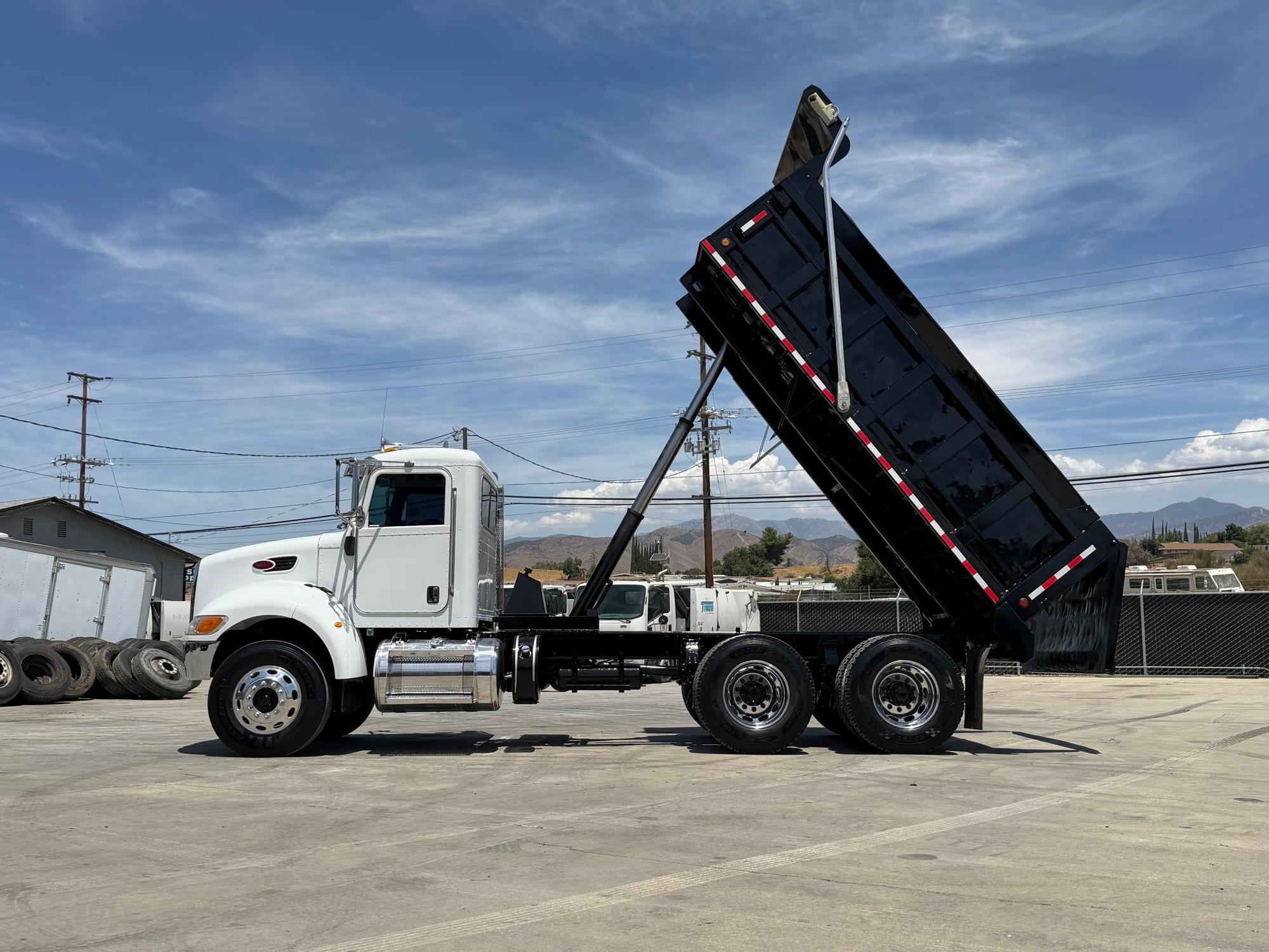 2012 Peterbilt 348 Dump Truck - image 4