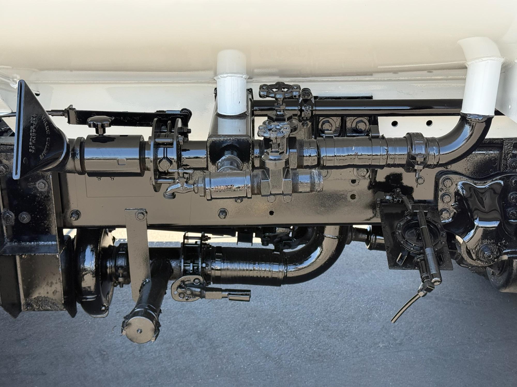 2019 Freightliner M2 106 Tanker - image 11