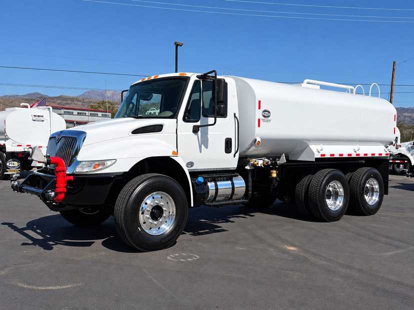 2018 International 4300 Tanker