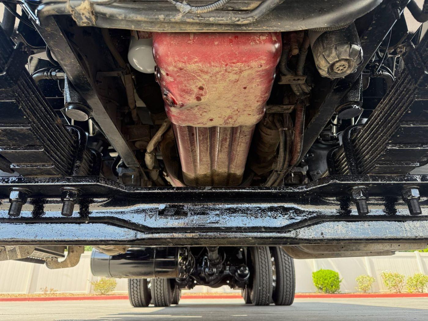 2018 International 7400 Dump Truck - image 16