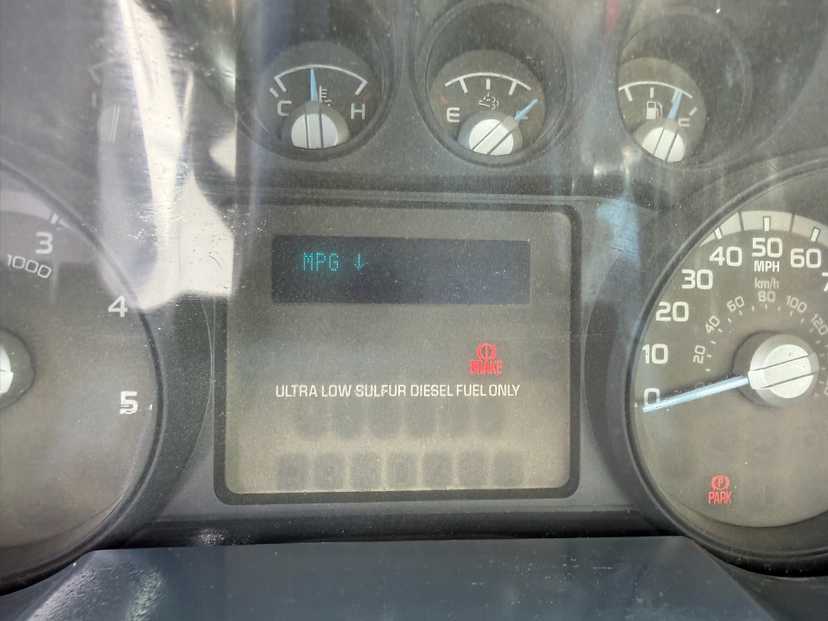 2015 Ford F750 Tanker — photo 6