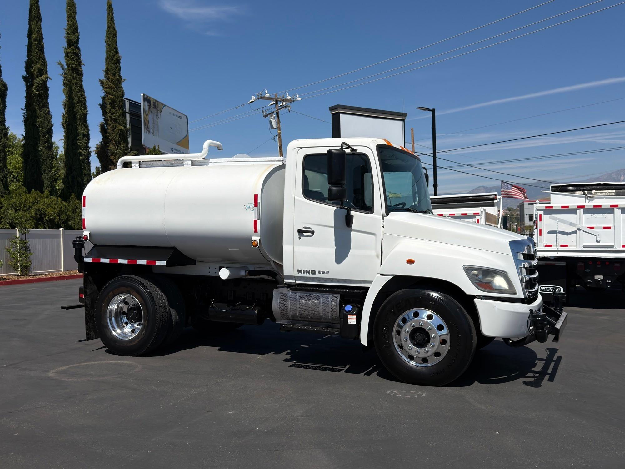 2019 Tanker - image 2