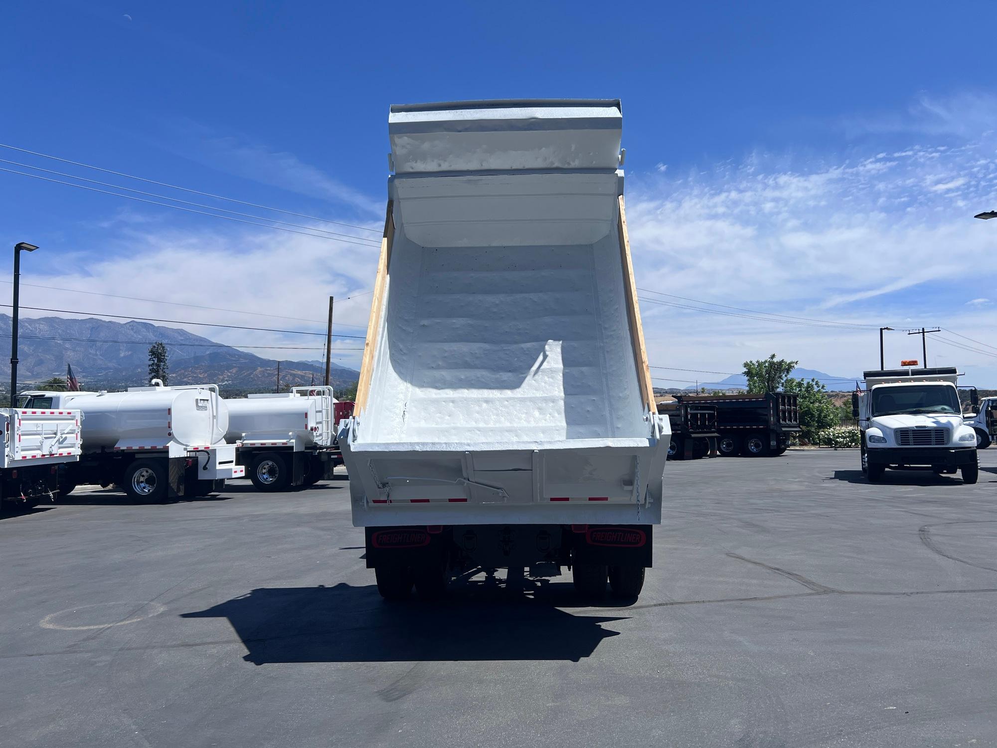 2018 Freightliner M2 Dump Truck - image 7