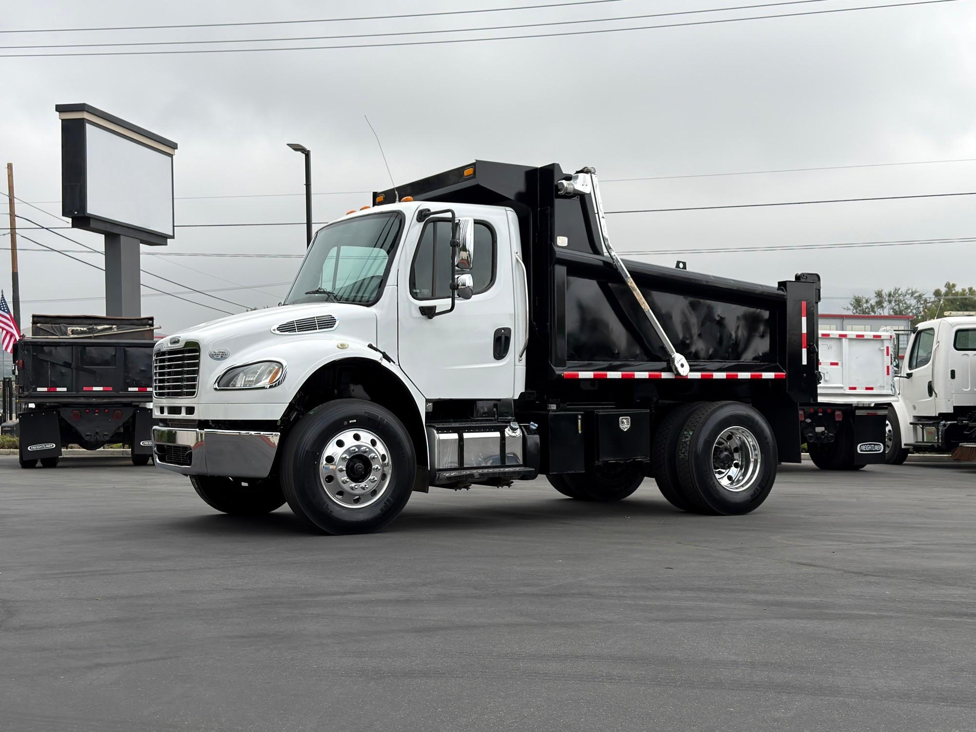 2015 Freightliner M2 Dump Truck - image 4