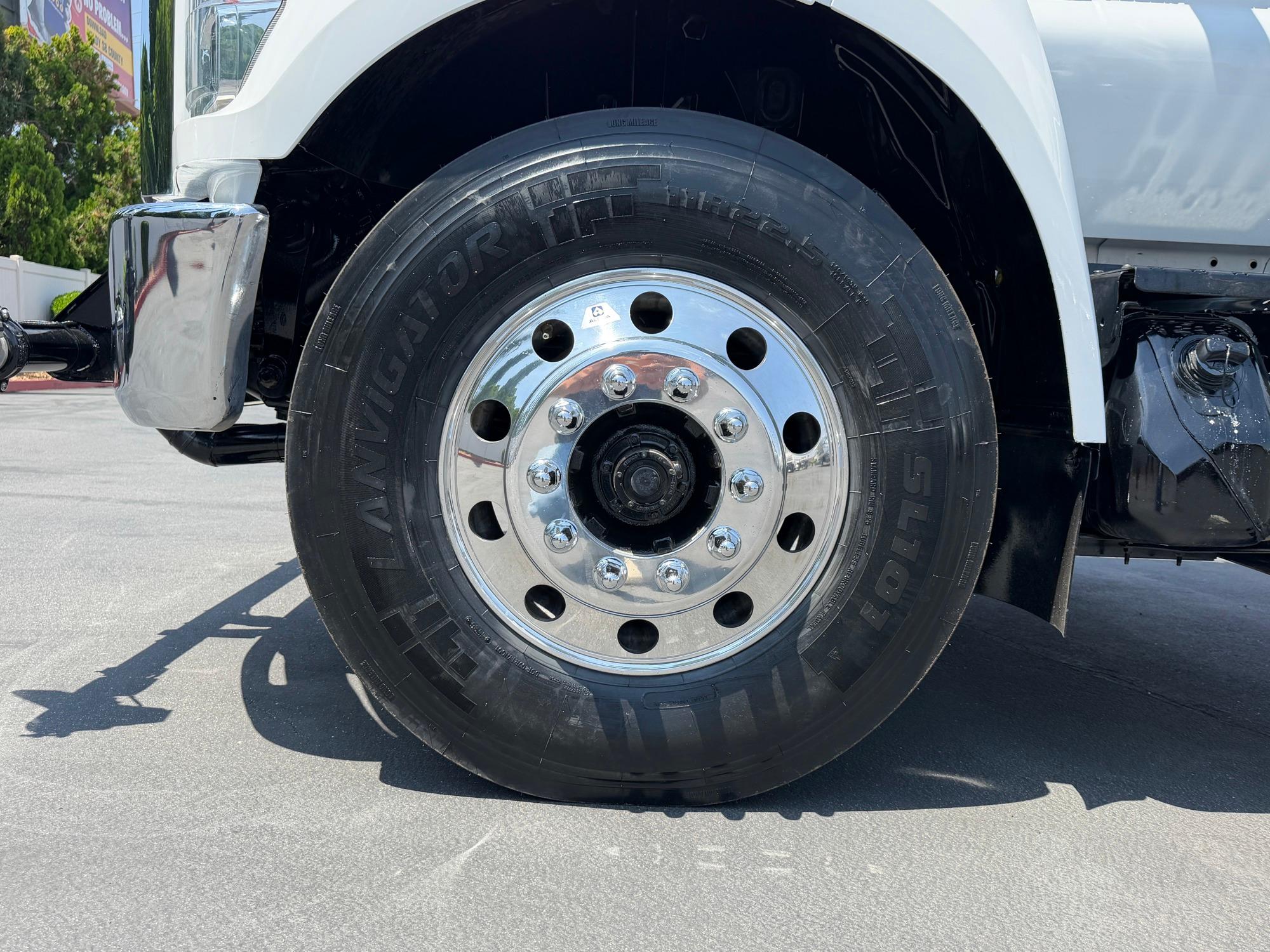 2019 Ford F750 Tanker - image 13
