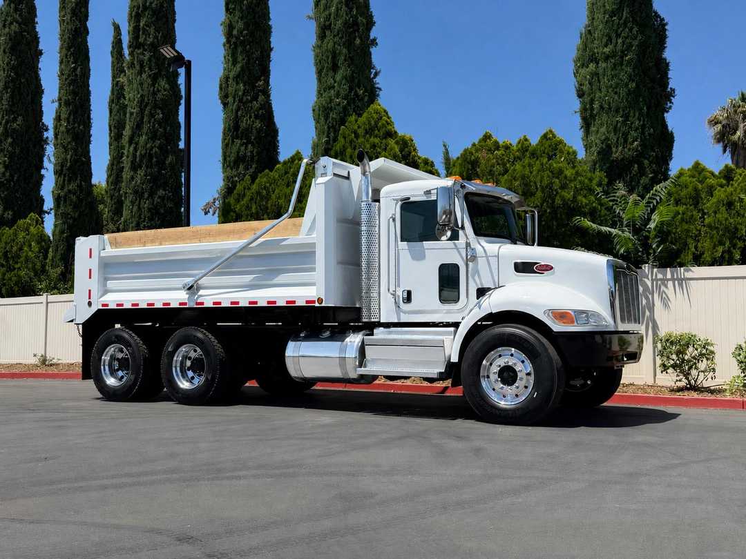 2019 Peterbilt 337 Dump Truck