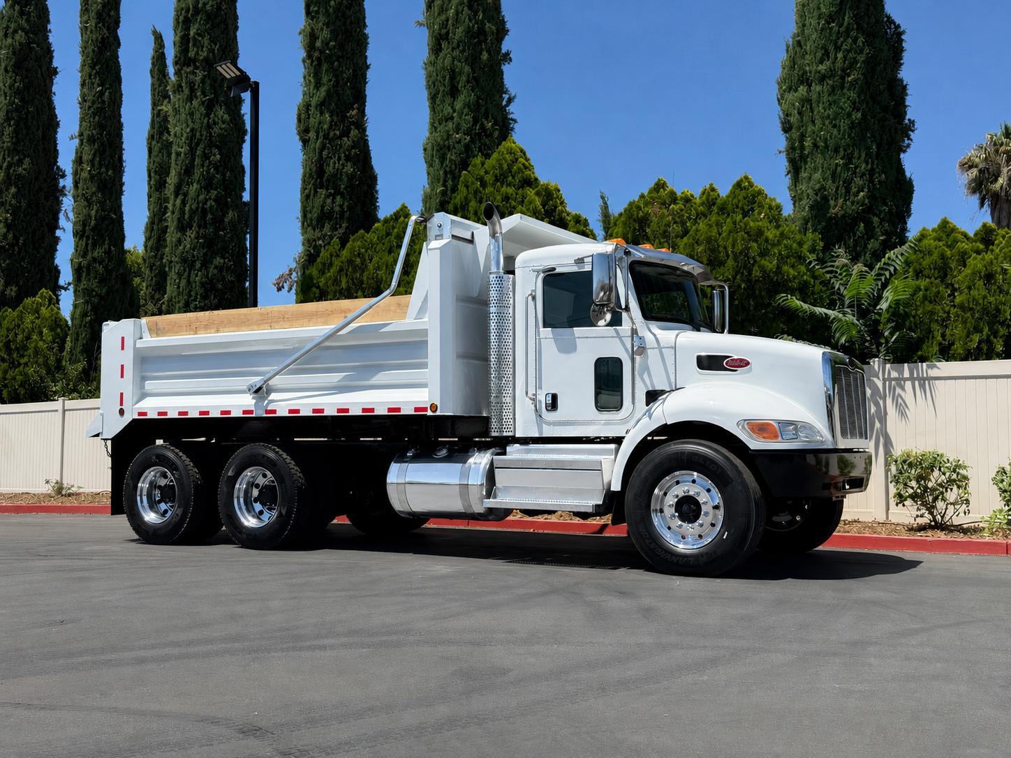 2019 Peterbilt 337 Dump Truck - image 1