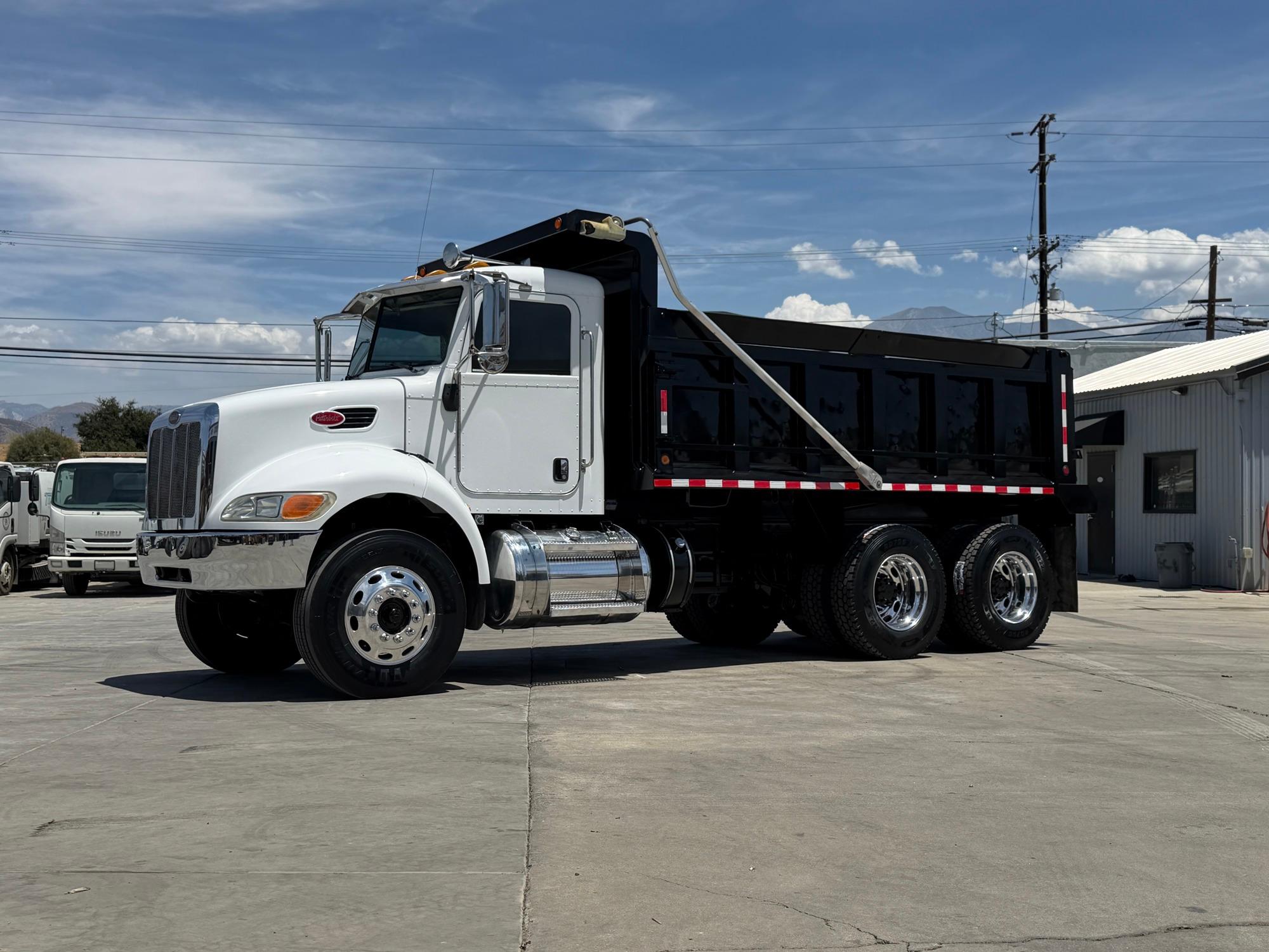 2012 Peterbilt 348 Dump Truck - image 2