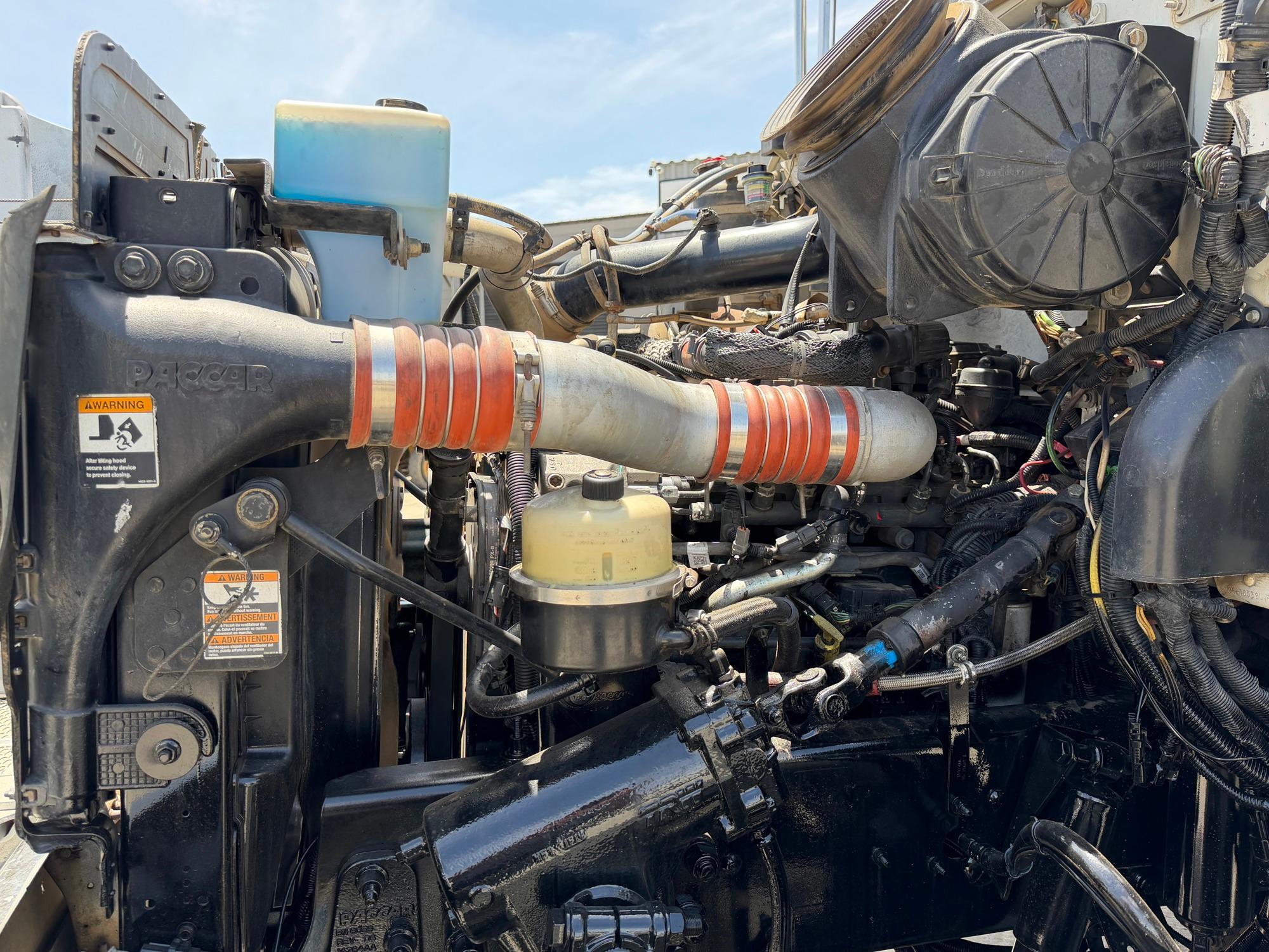 2012 Peterbilt 348 Dump Truck - image 10