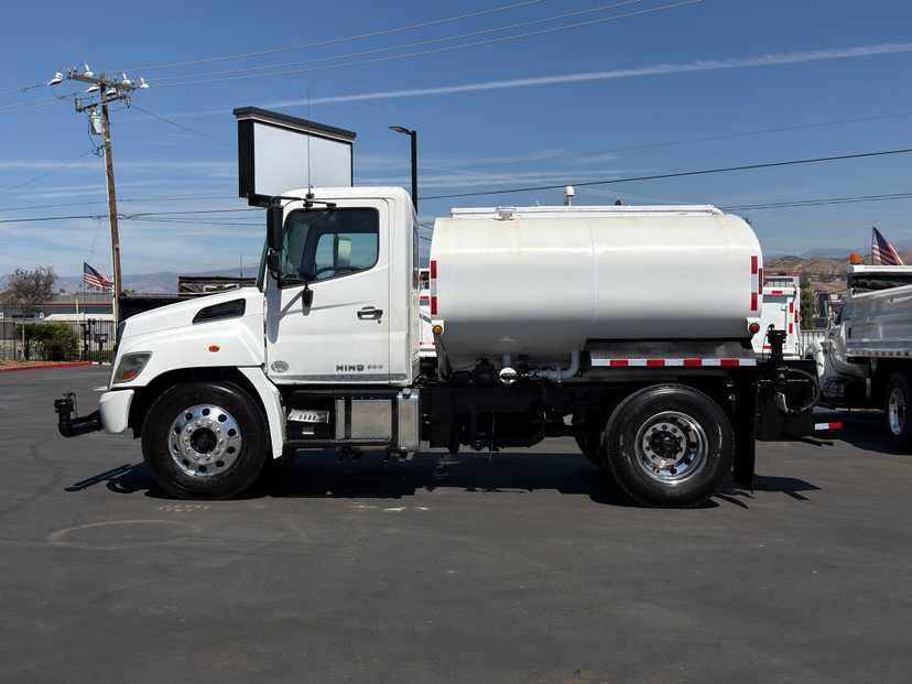 2019 Tanker — photo 3