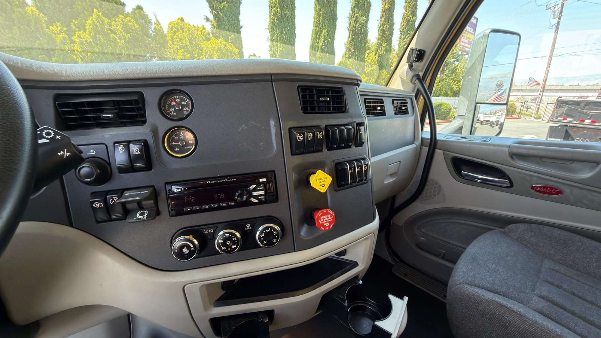 2020 Peterbilt 579 Dump Truck - image 18