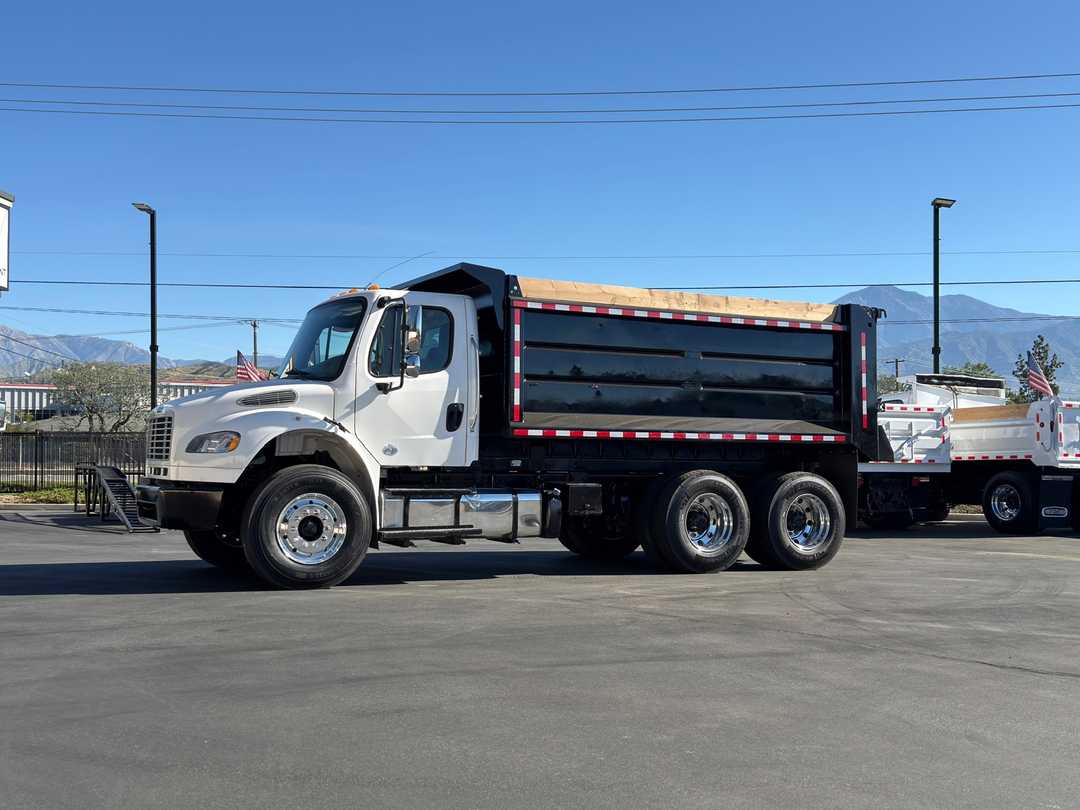 2016 Freightliner M2 Dump Truck