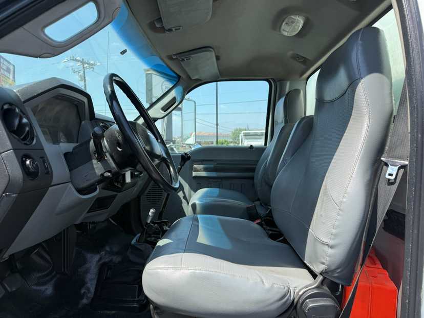 2015 Ford F750 Tanker — photo 7