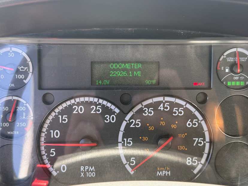 2019 Freightliner M2 106 Tanker — photo 6