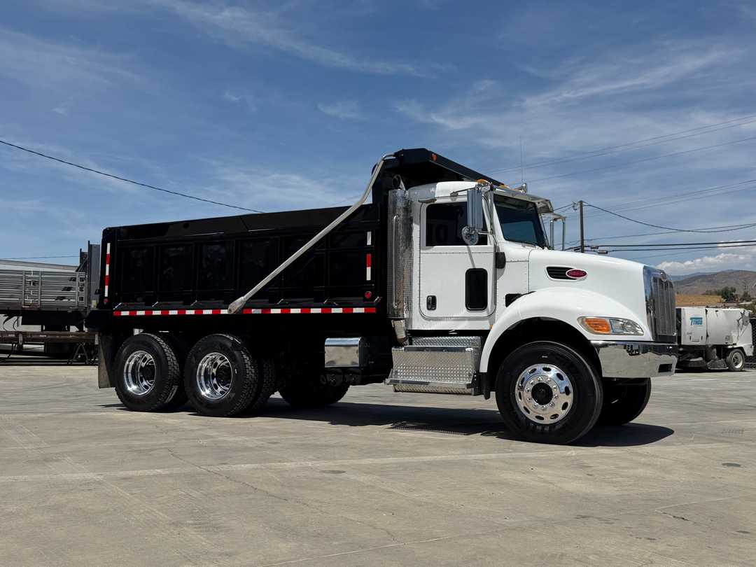2012 Peterbilt 348 Dump Truck