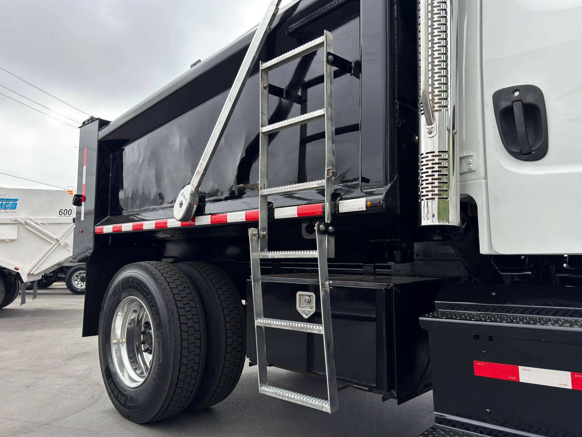 2015 Freightliner M2 Dump Truck - image 7