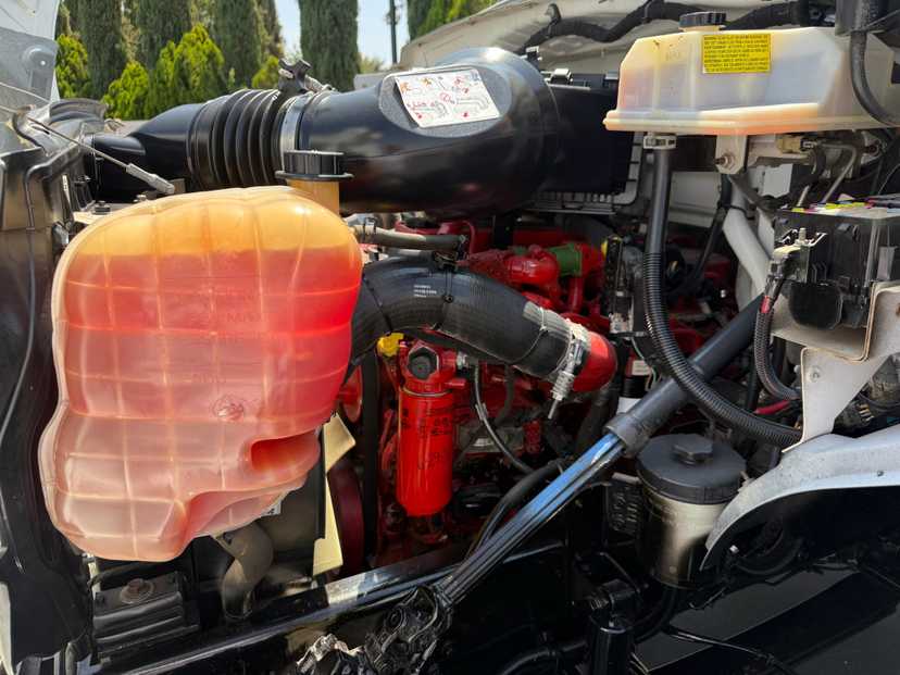 2015 Ford F750 Tanker — photo 8