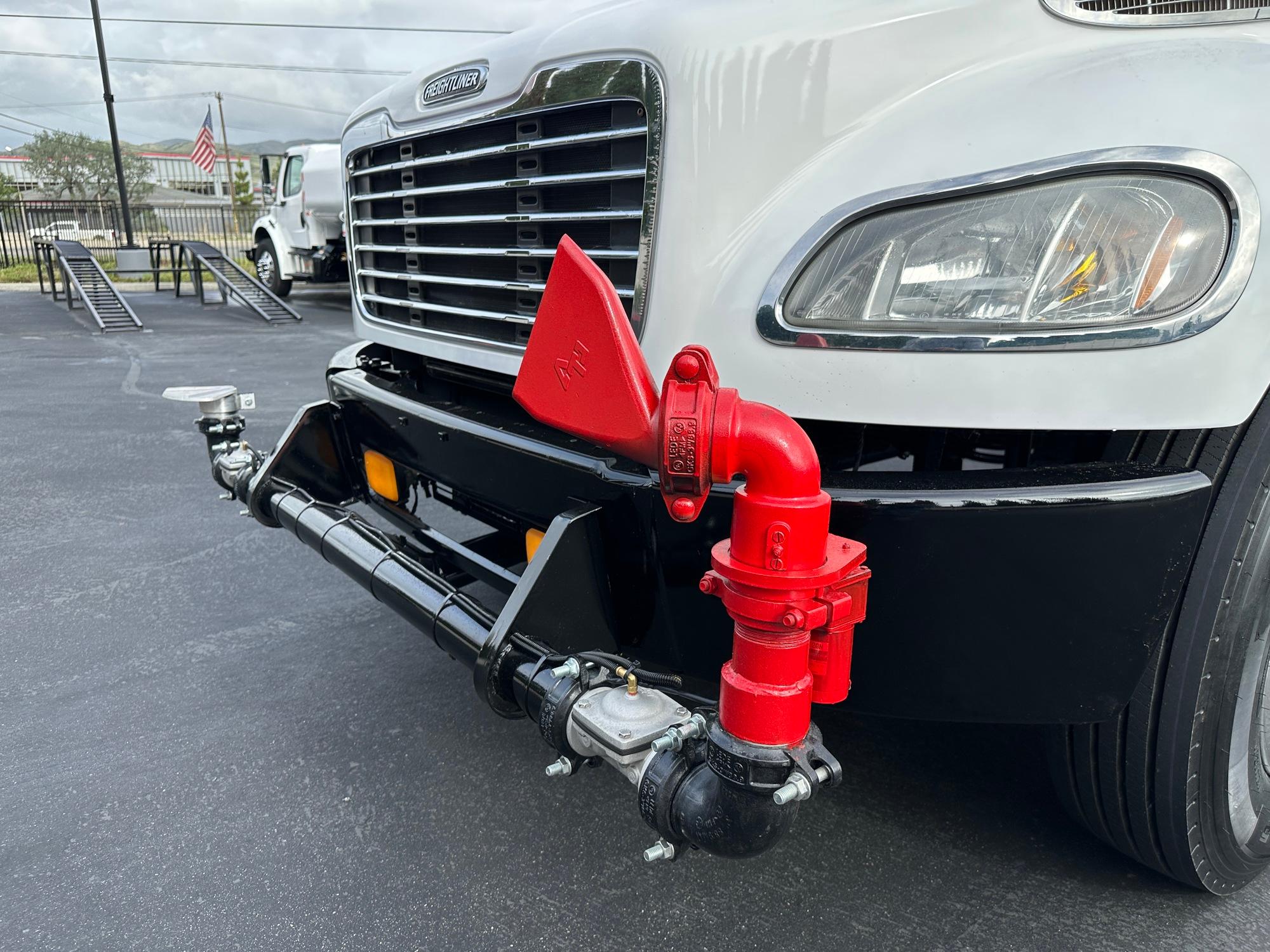 2016 Freightliner M2 Tanker - image 8
