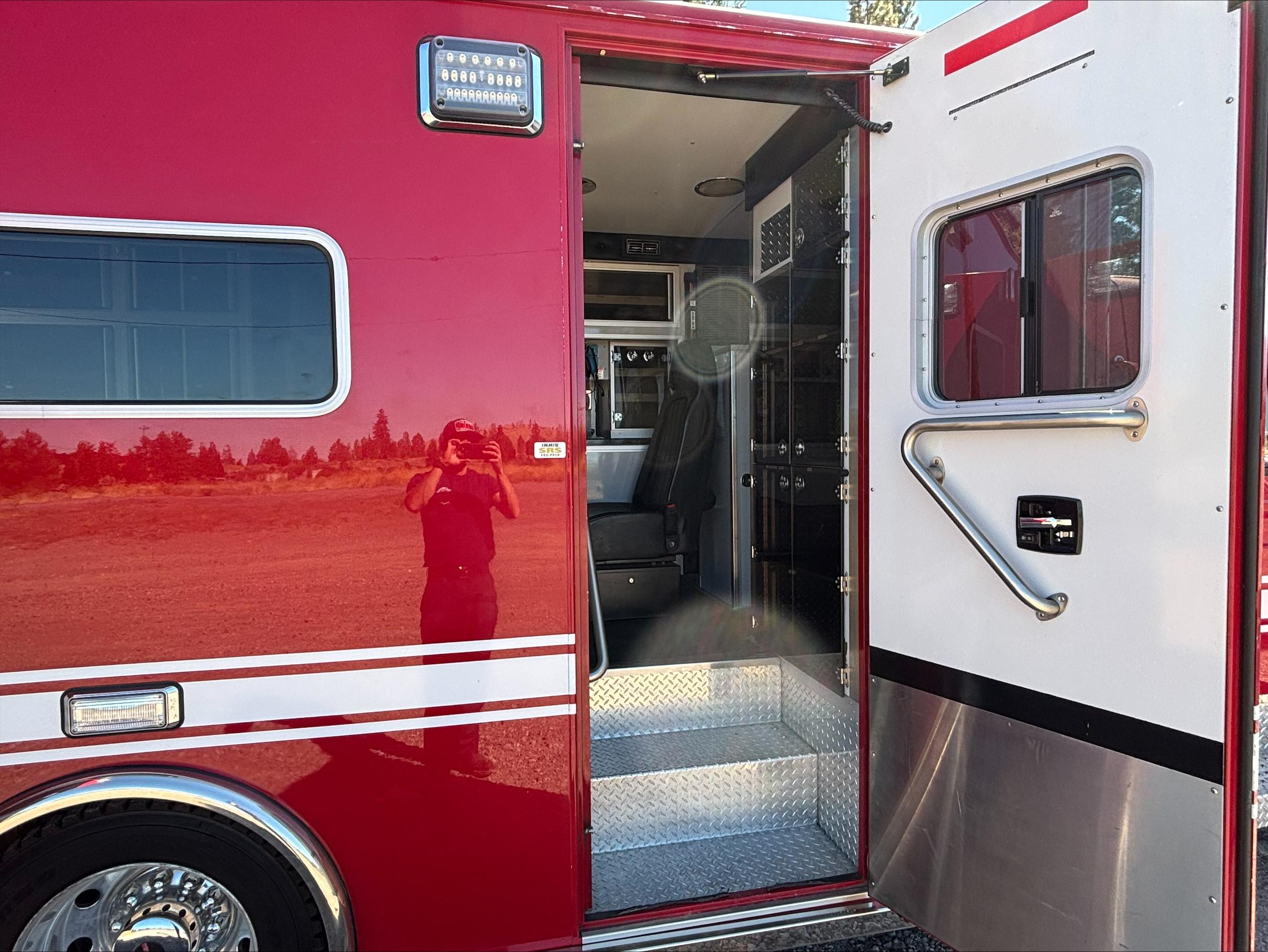 2013 International Terrastar Type I Ambulance - image 12