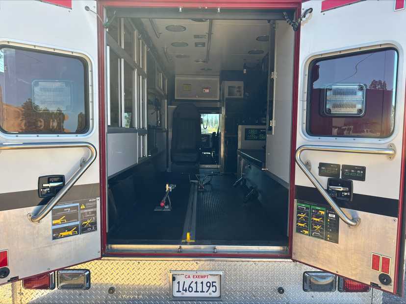 2013 International Terrastar Type I Ambulance — photo 6