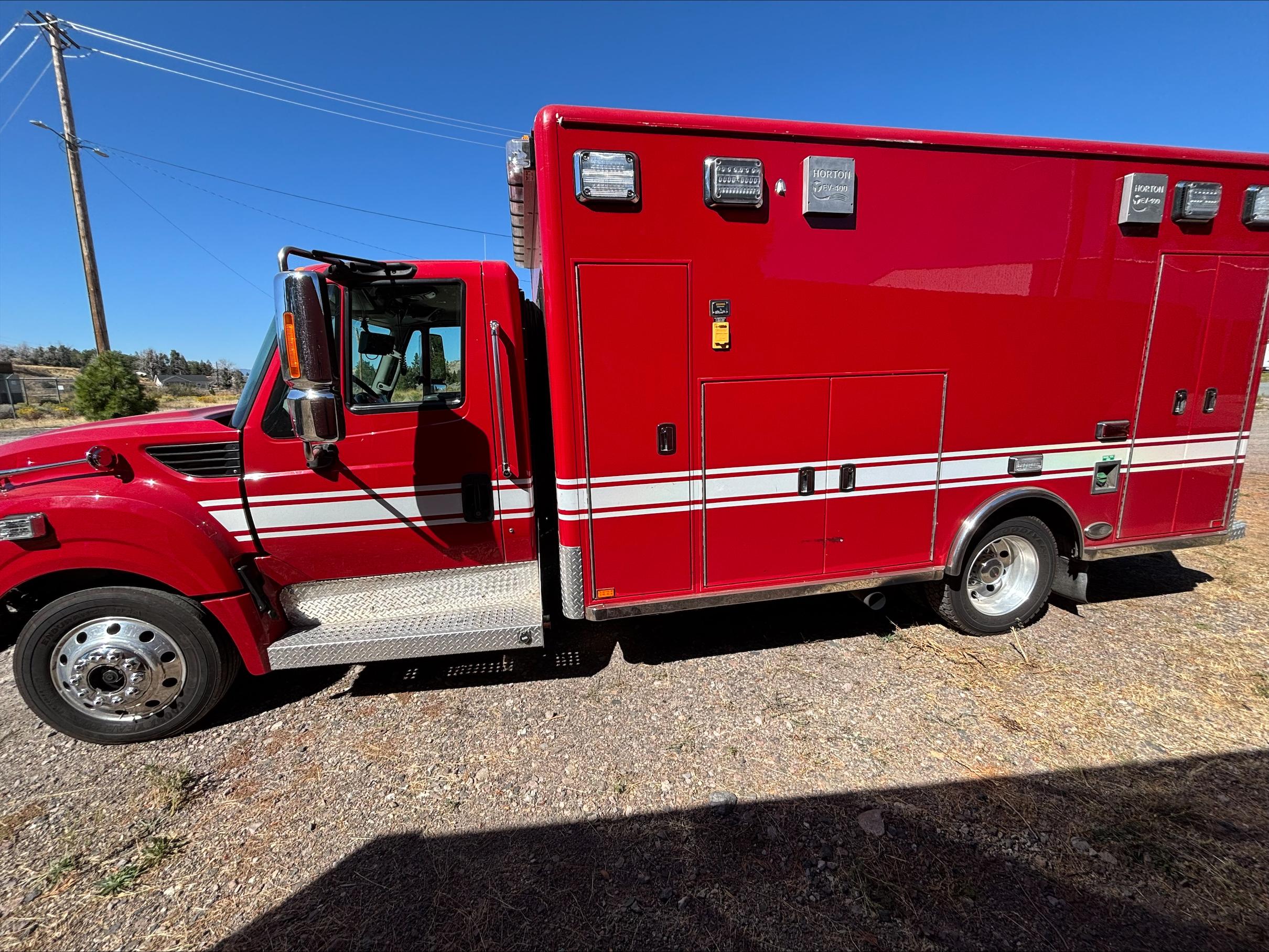 2013 International Terrastar Type I Ambulance - image 2