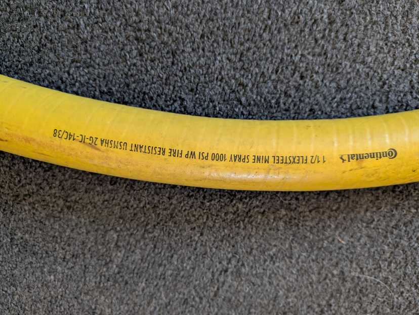 1.5" x 3' rigid hose with HTM camlocks — photo 2