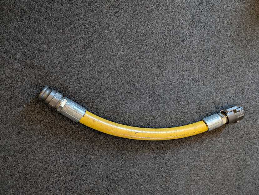 1.5" x 3' rigid hose with HTM camlocks