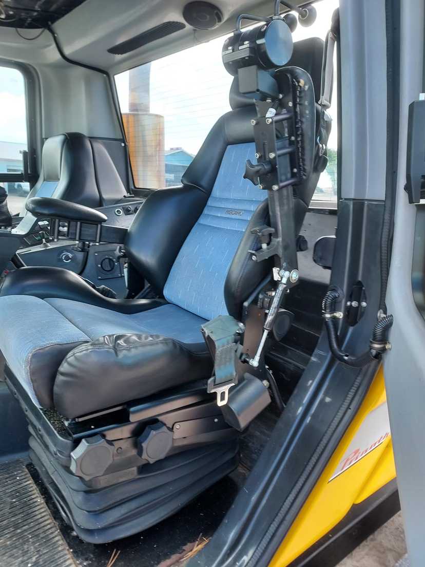 2009 Prinoth BR-350 Clean Excellent Condition — photo 5