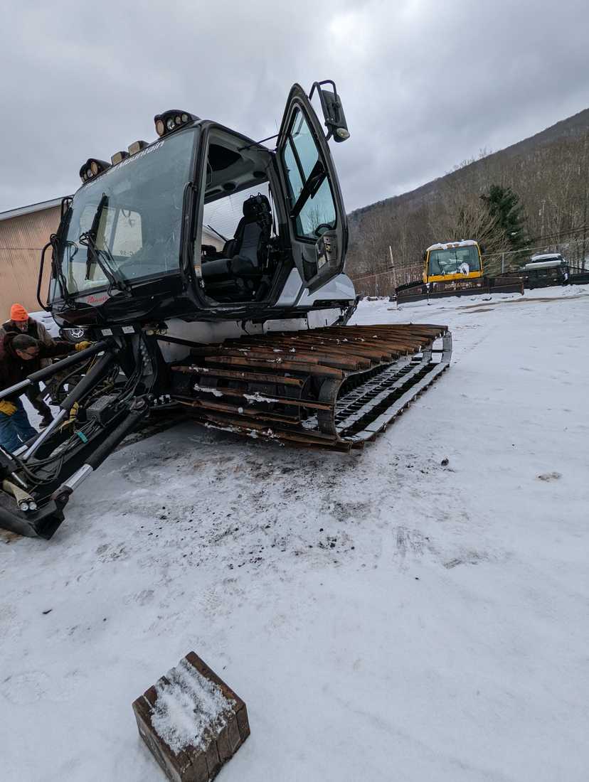 2013 Prinoth Bison groomer — photo 5