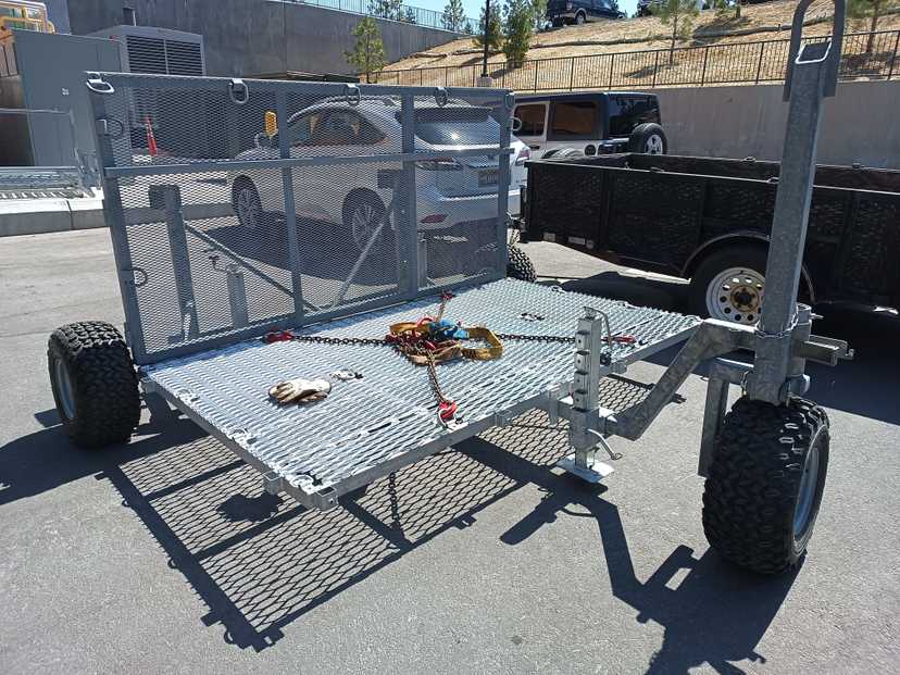 Alpine Hauler demo unit with bolt on Deck and Headache rack — photo 3