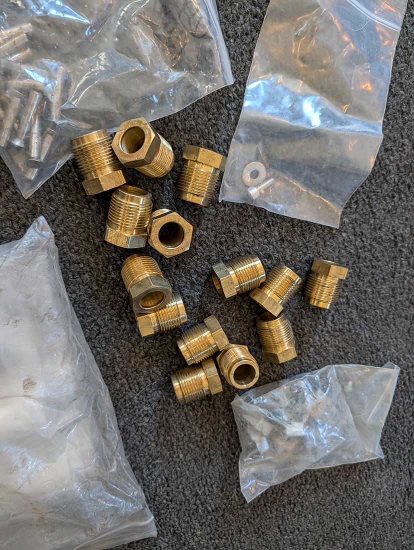 HTM hydrant parts and pieces — photo 5