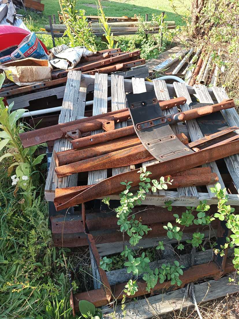 LMC or Bombardier snowcat track parts — photo 8