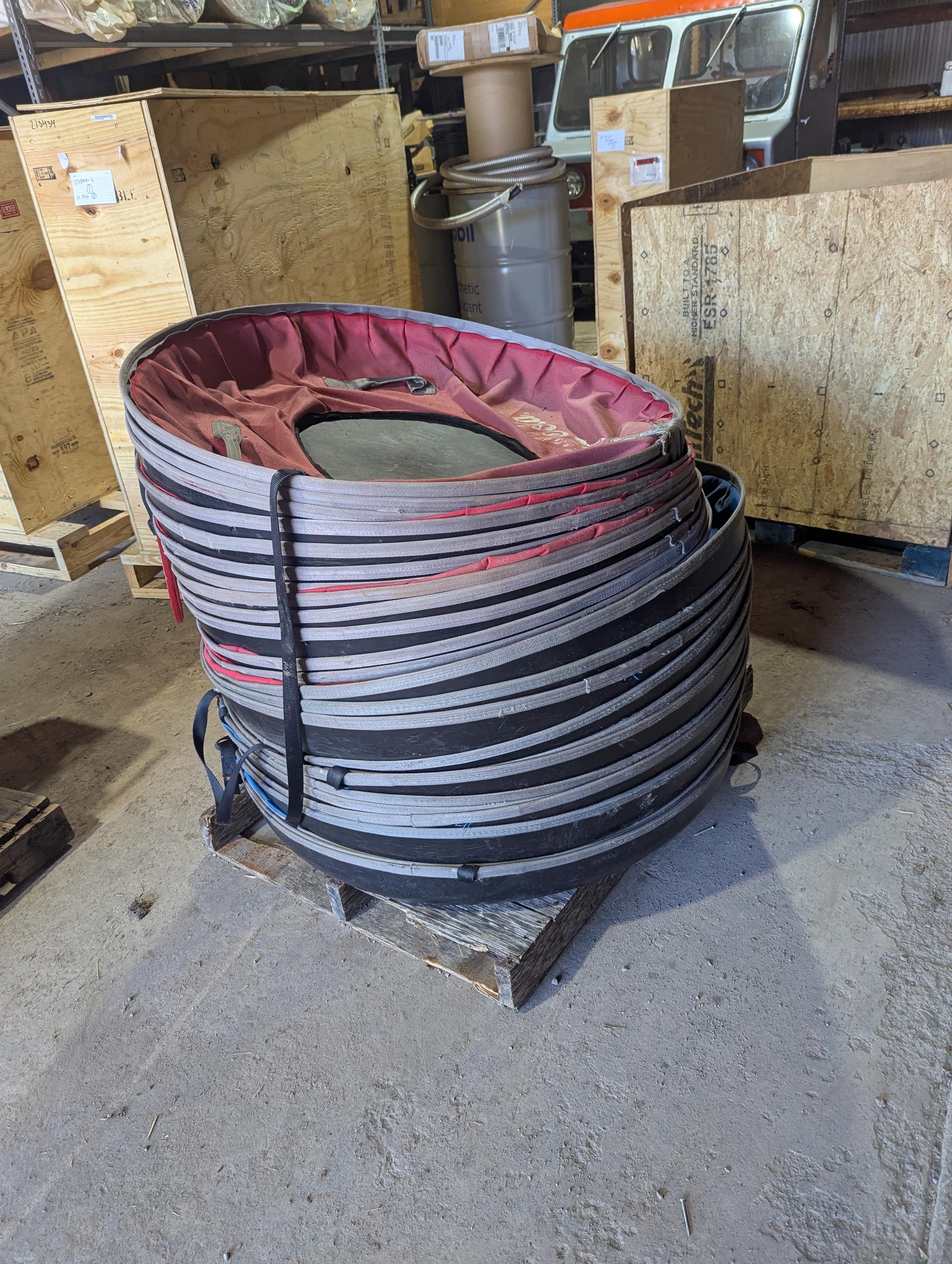 Lot A - 25 Tube Pro Snow Tubes - image 1