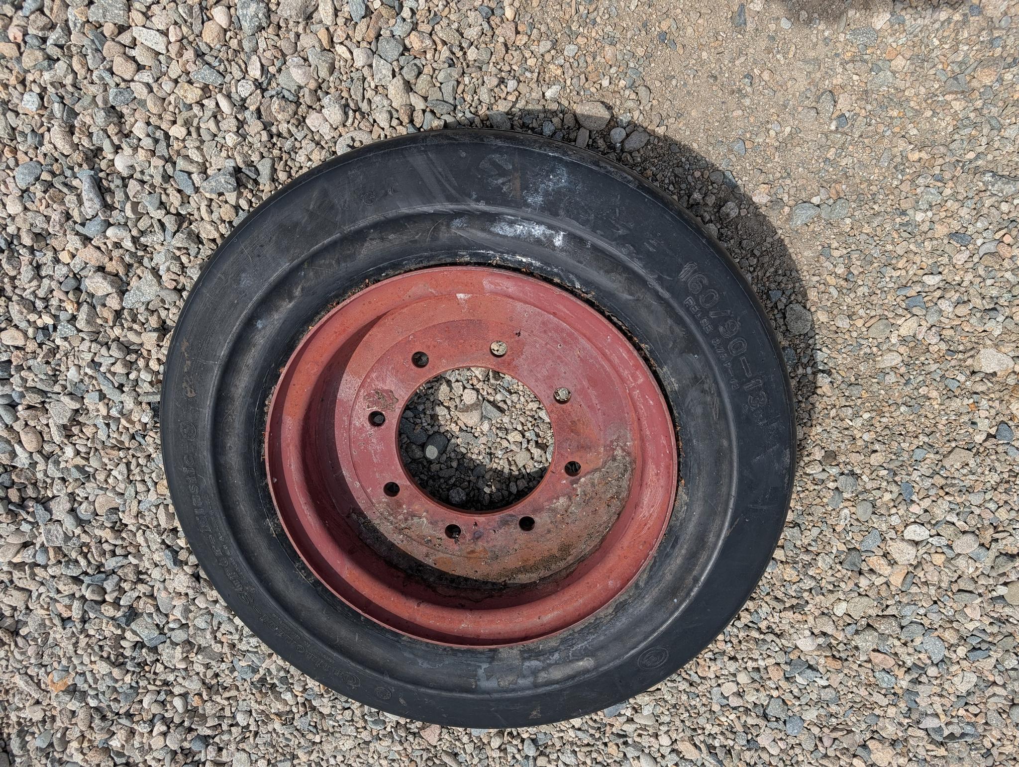 Snowcat idler solid wheel - image 1