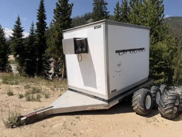 Three-Axle Enclosed Refrigerated Mountain Trailer - FST-3 - image 1