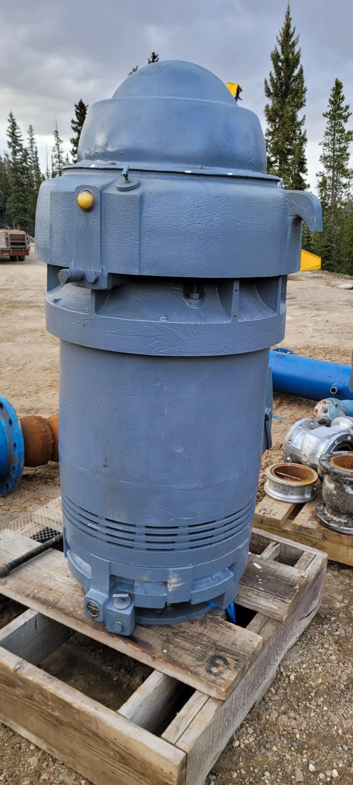 Three pump 1800 GPM booster station - image 20
