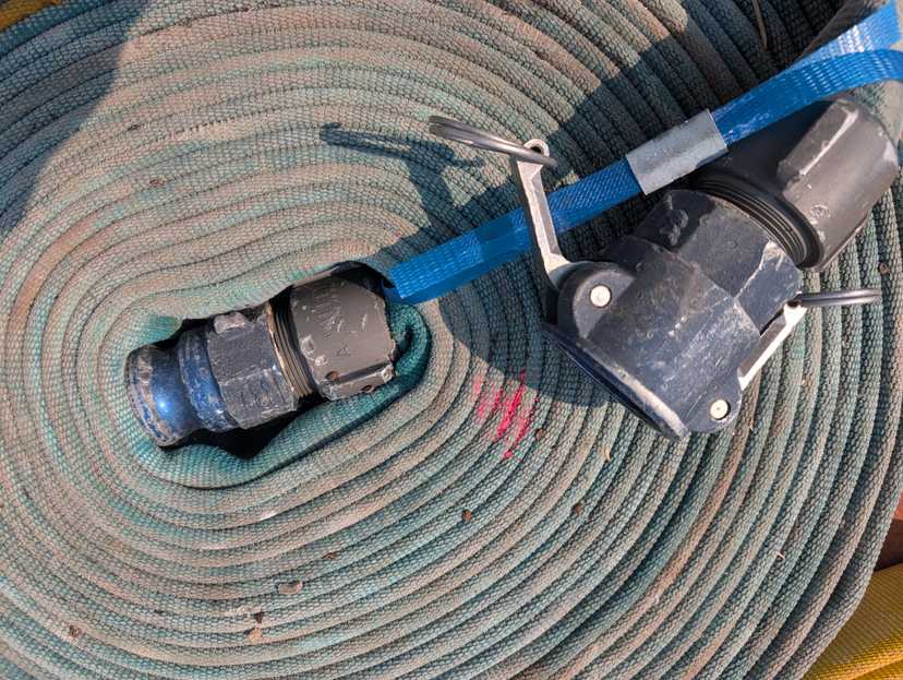 Two 1.5" snowmaking hoses with camlocks - tested to 400 psi — photo 2