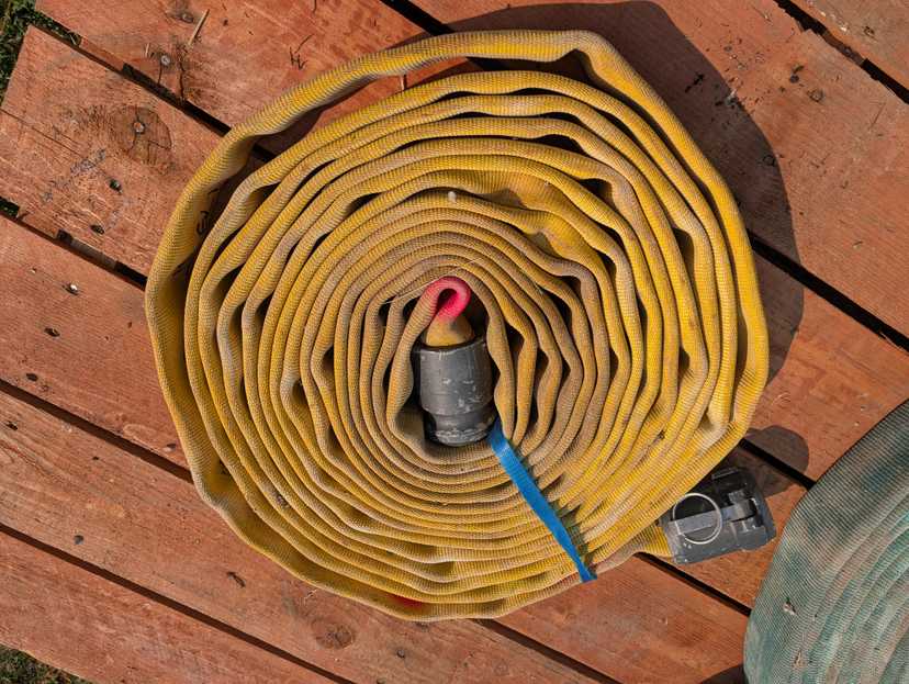 Two 1.5" snowmaking hoses with camlocks - tested to 400 psi — photo 6