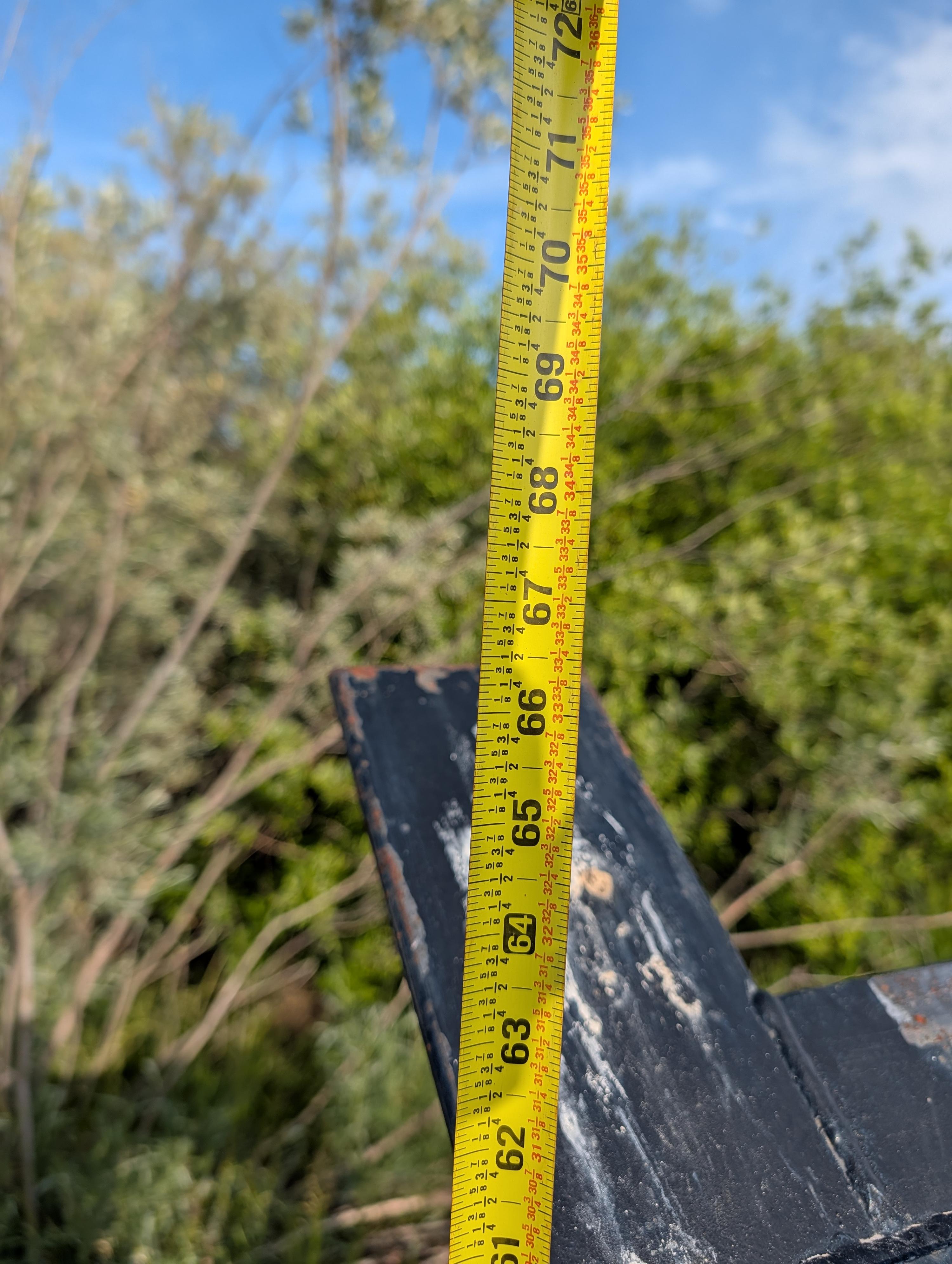 Two bullwheel angled transport brackets - image 15