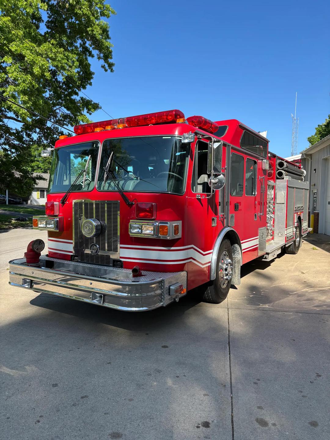 1996 Sutphen Engine