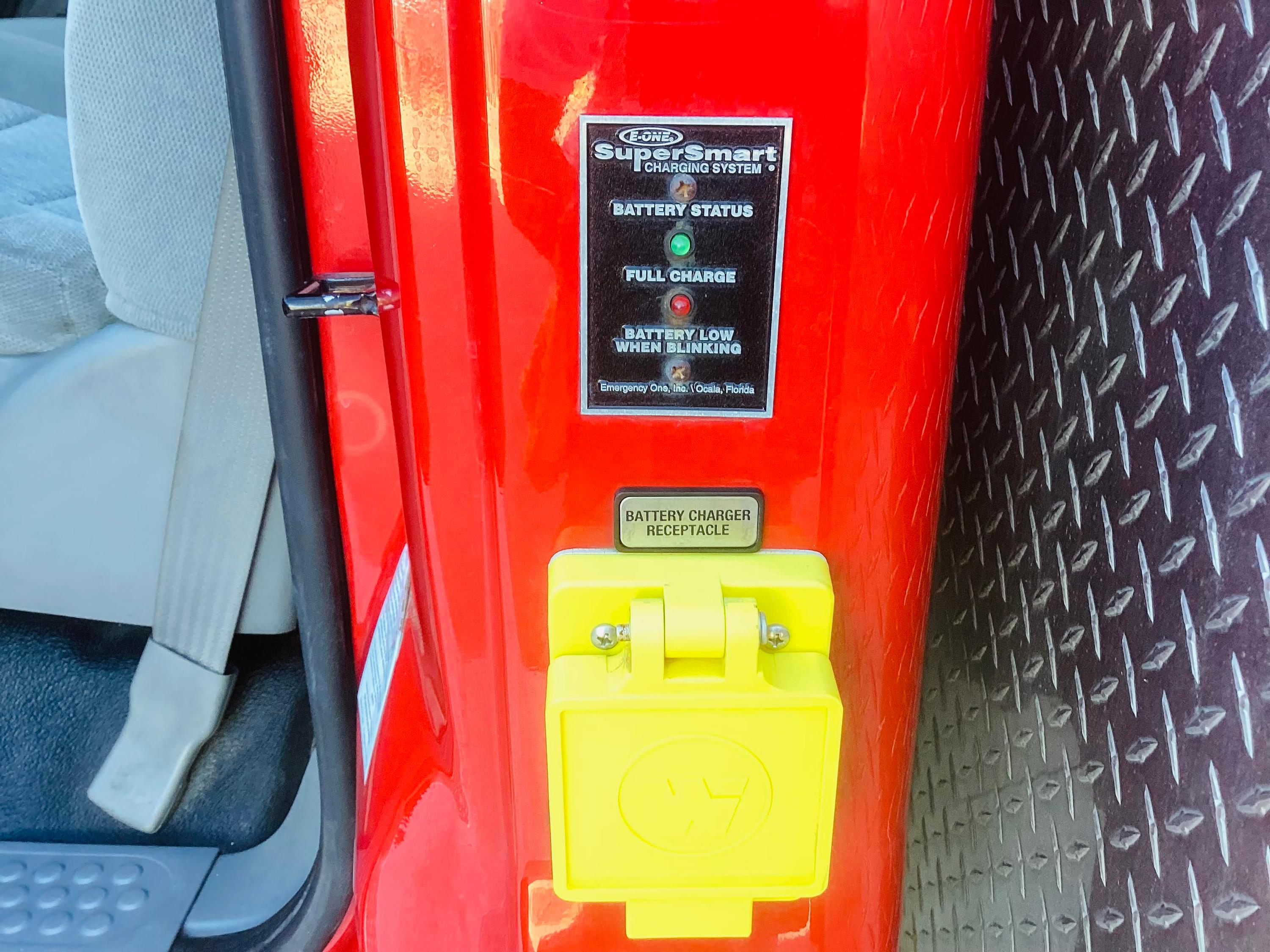 2003 E-One Ford Mini Pumper - image 40