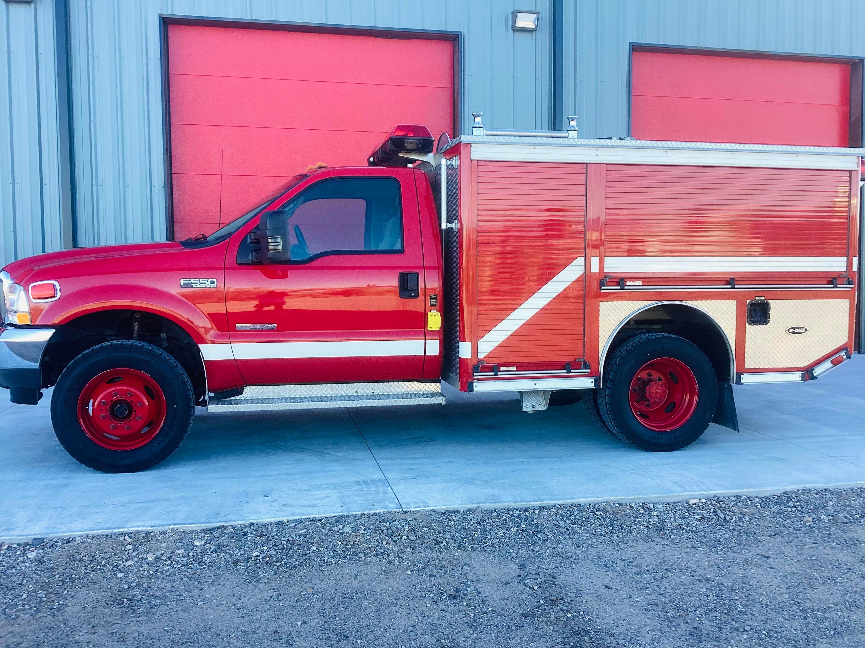 2003 E-One Ford Mini Pumper - image 5